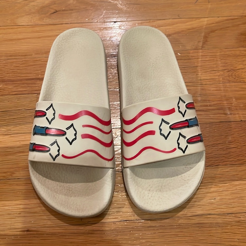 Valentino slides